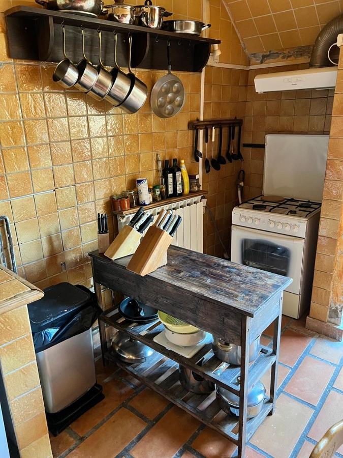 La Maison Sur La Place Aigues-Mortes Exterior foto